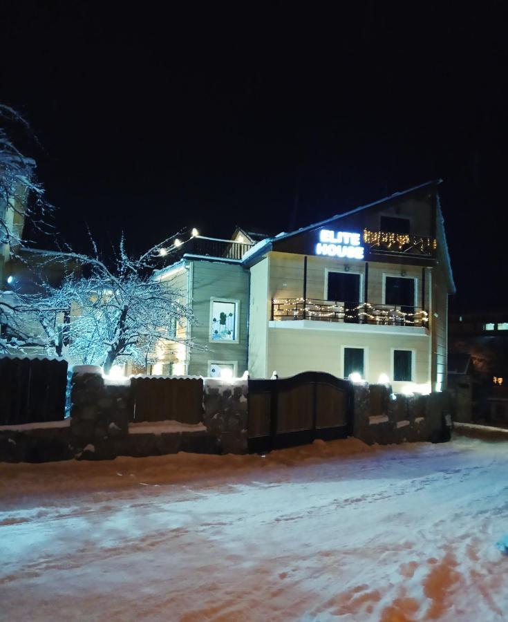 Hotel Elite House Местия Экстерьер фото
