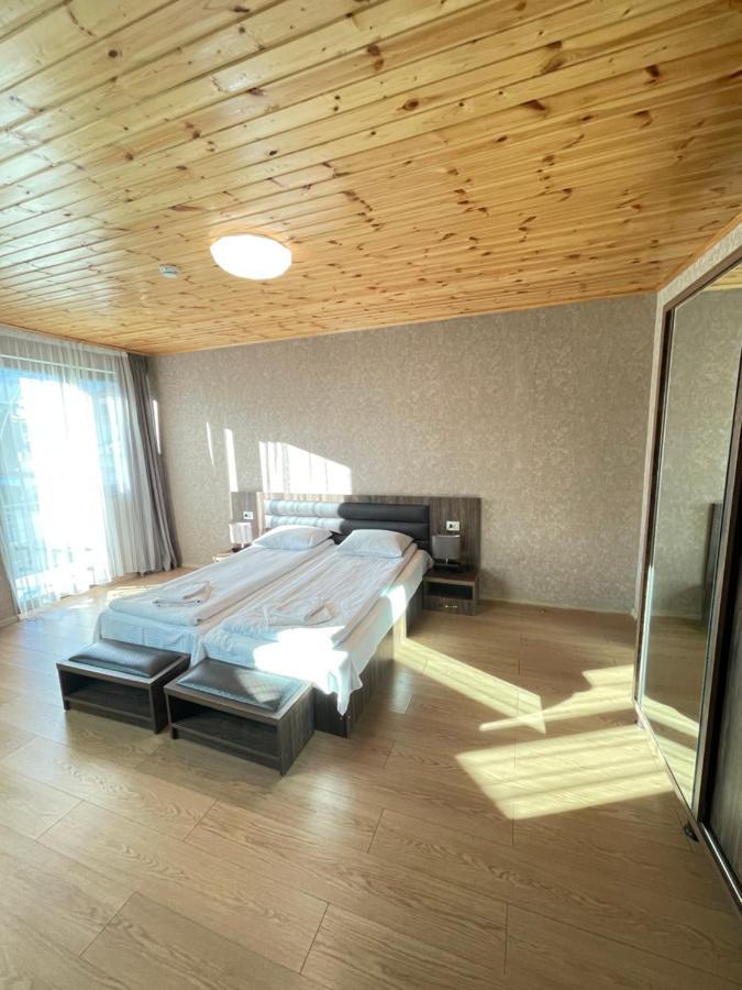 Hotel Elite House Местия Экстерьер фото