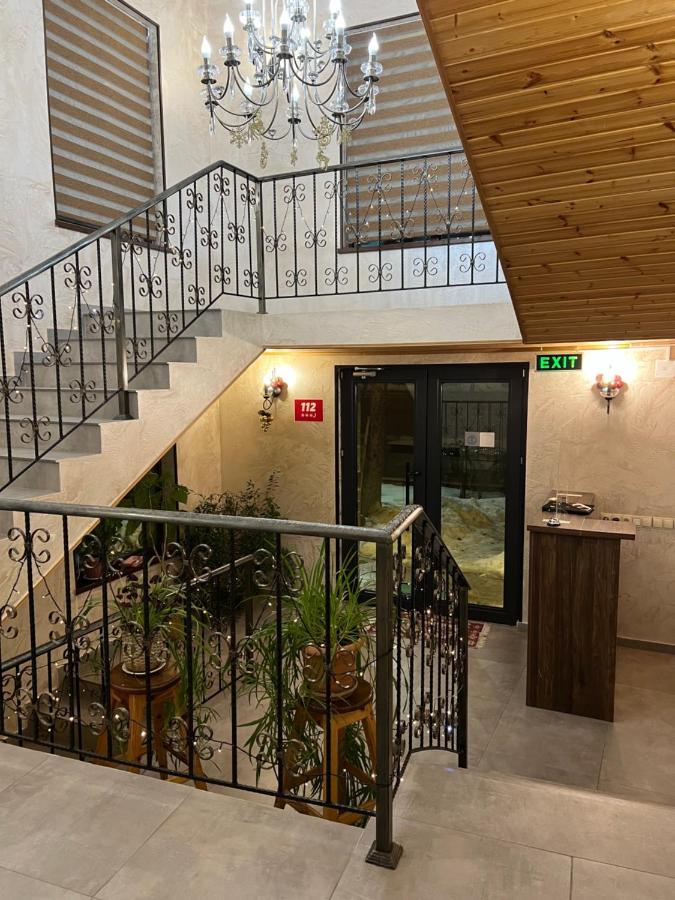 Hotel Elite House Местия Экстерьер фото
