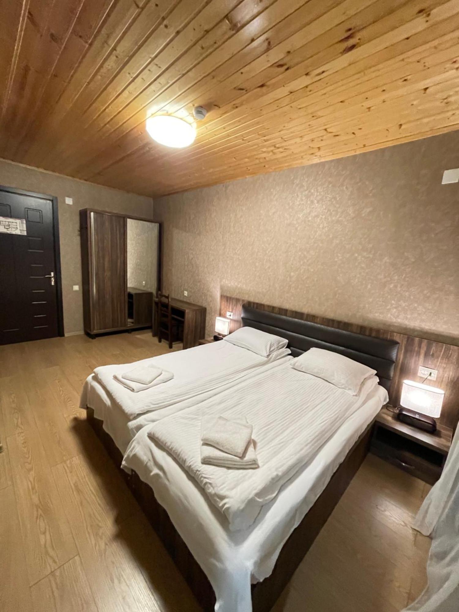 Hotel Elite House Местия Номер фото