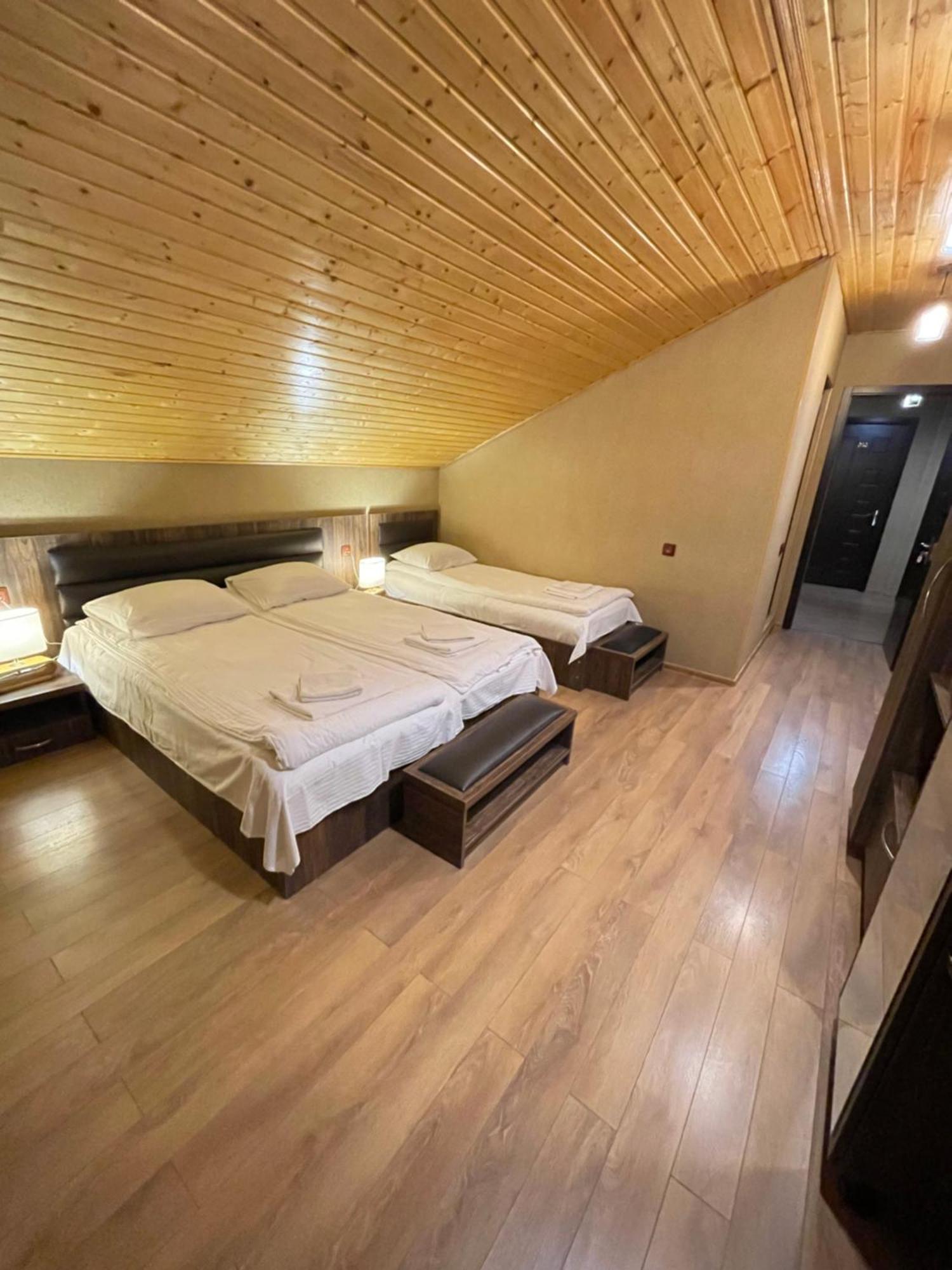 Hotel Elite House Местия Номер фото