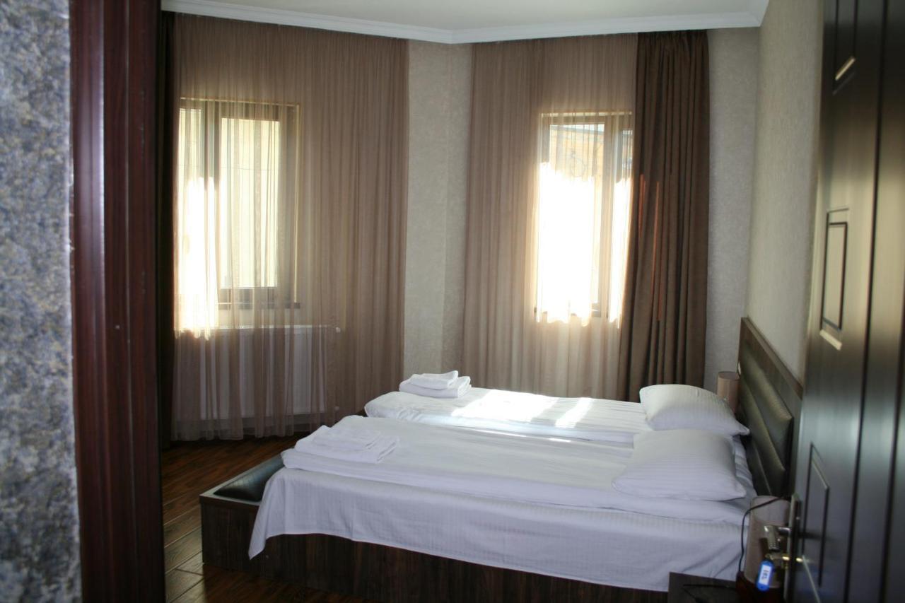 Hotel Elite House Местия Экстерьер фото